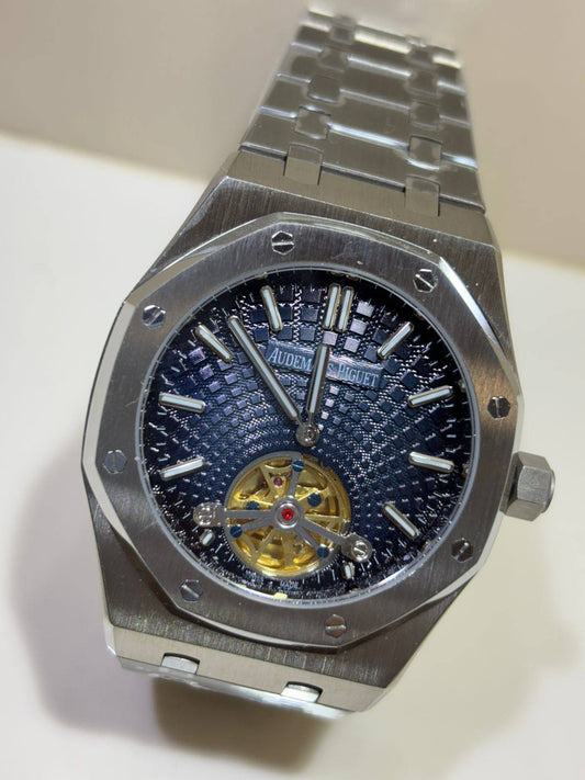 Audemars Piguet
men’s wristwatches with tourbillons
400 dhs❣️

Zain264
♥️♥️♥️
