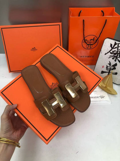 Hermes
size 36-41
95 dhs🇦🇪🇦🇪

Zain40
♥️♥️♥️