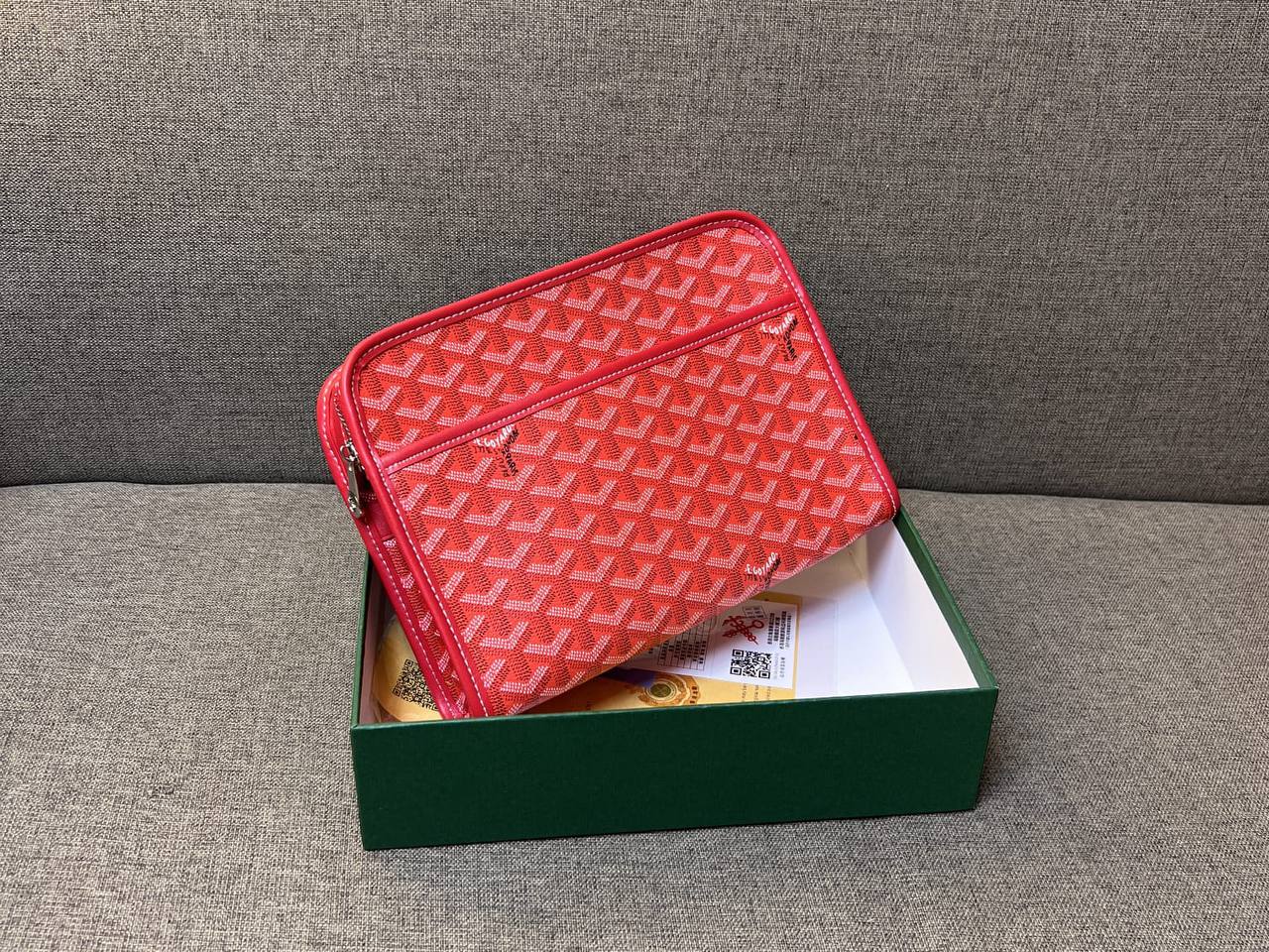 Goyard
70 dhs✅
with box
🎁🎁🎁

25cm

Zain26
♥️♥️♥️