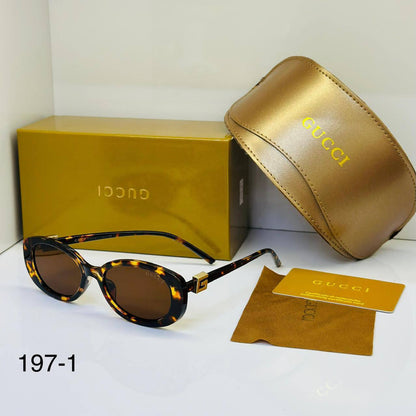 SUNGLASSES 🕶️
GOOD QUALITY 
50 dhs✅

Zain40
♥️♥️♥️