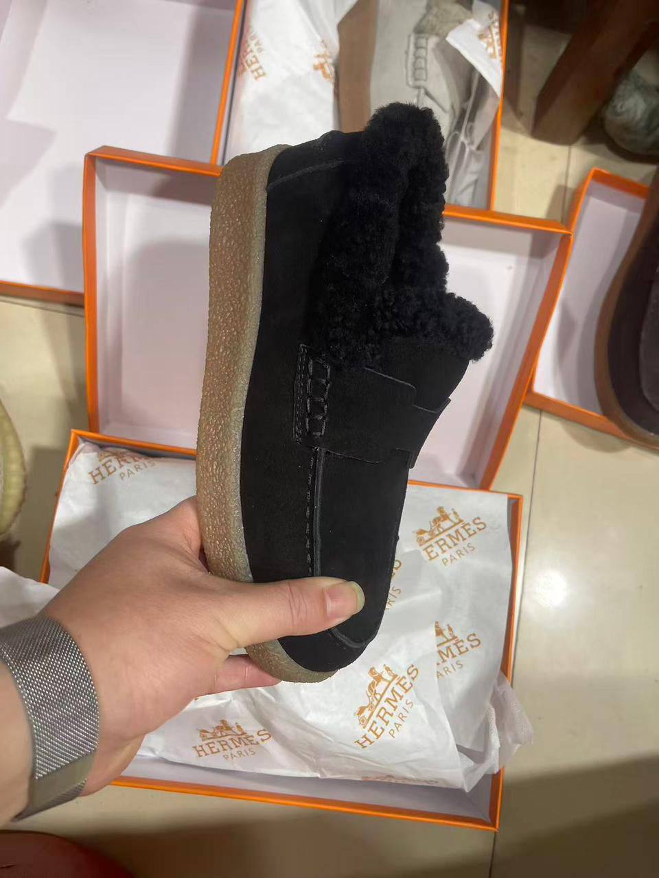 Hermes

Size 36 to 40

110 dhs🪙🌨️

Zain146
♥️♥️♥️