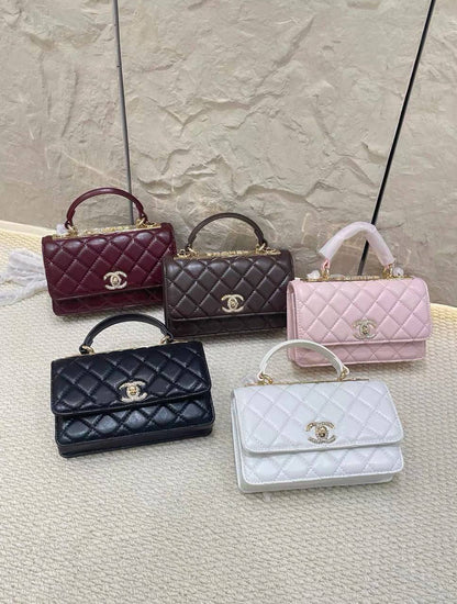Chanel
110 dhs🇦🇪🇦🇪

High-quality 
with box

Zain35
♥️♥️♥️