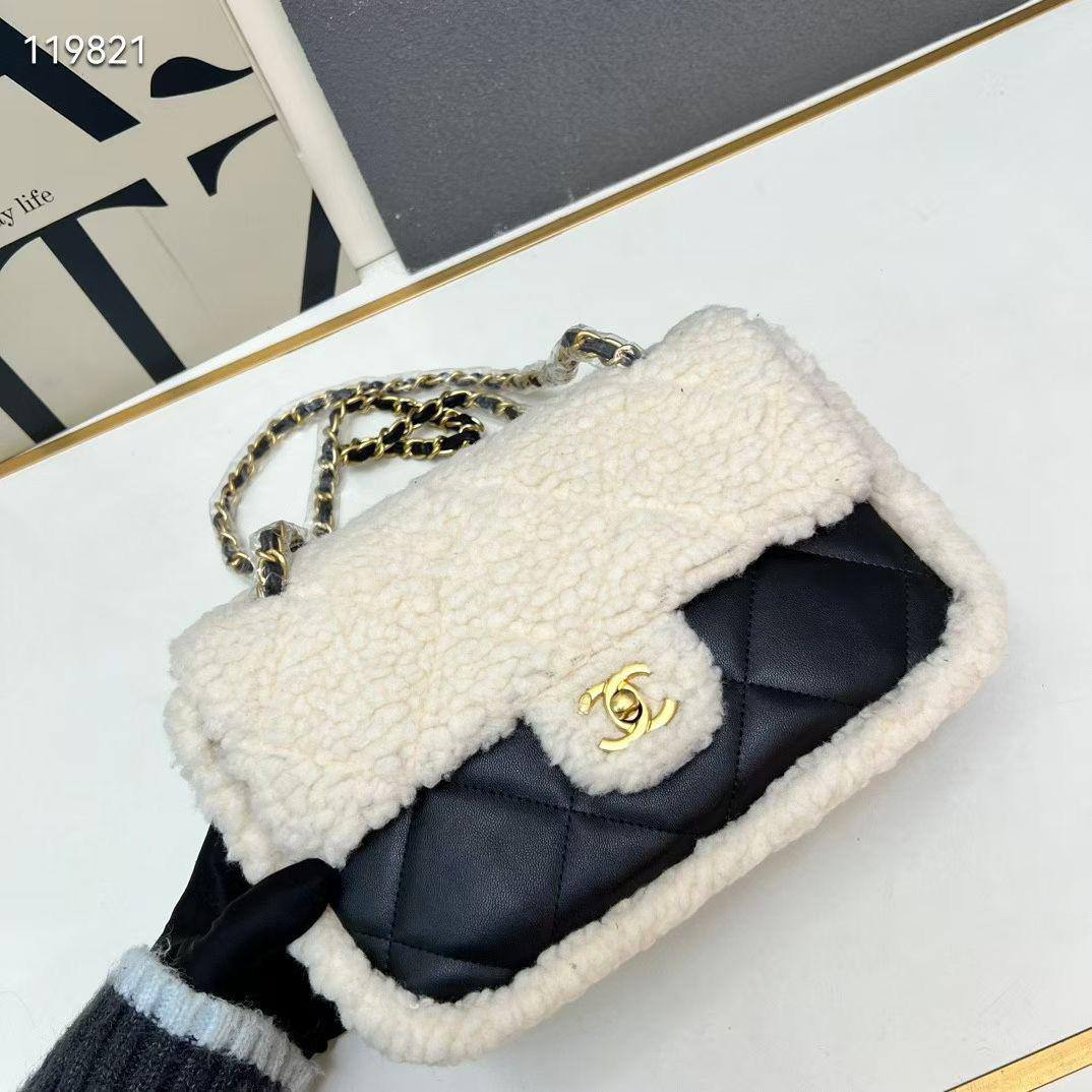 chanel 
Master
300 dhs🪙🌨️
#23cm❤️🥳

Zain228
♥️♥️♥️