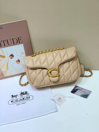 🌟 Coach Tabby 20
1️⃣ First quality +🎁  
Size : 26 * 16 cm
115 dhs❣️
with box 🎁

Zain115
♥️♥️♥️