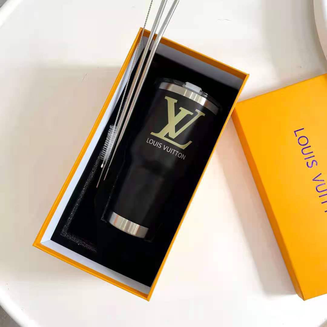 Tumblr 🎗️
Master quality 
Offer price
LV
*70* AED same box 🎲

Zain48
♥️♥️♥️