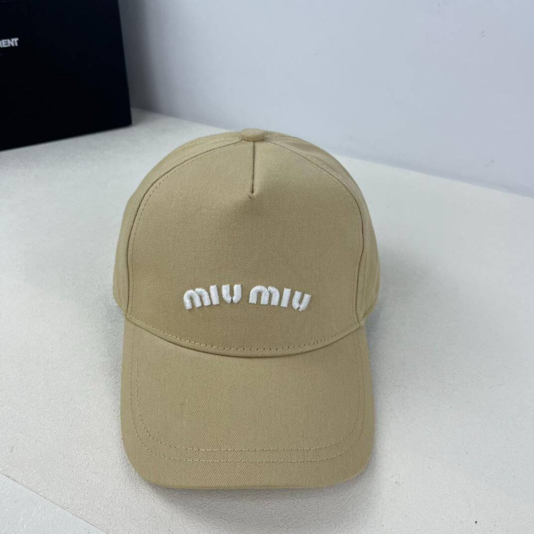 MIU MIU
Unisex Cap
Master Quality 
190 dhs💓

Zain276
♥️♥️♥️