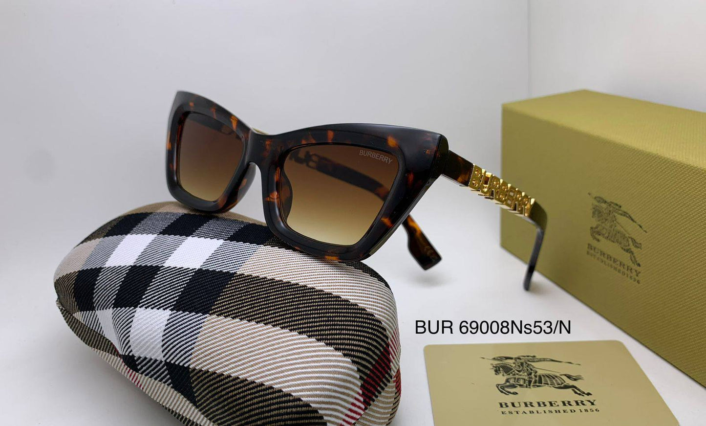 Sunglasses
70 dhs❤️

Zain126
♥️♥️♥️