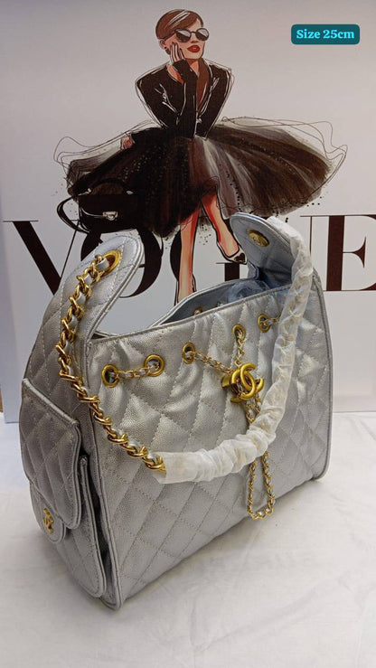 Chanel
Good quality 
120 dhs🪙🌨️

Zain186
♥️♥️♥️