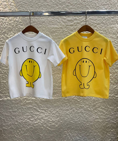 New Gucci T -shirt💛
2 to 12 years 
140 dhs🌺
Super Master quality✅

Zain286
♥️♥️♥️