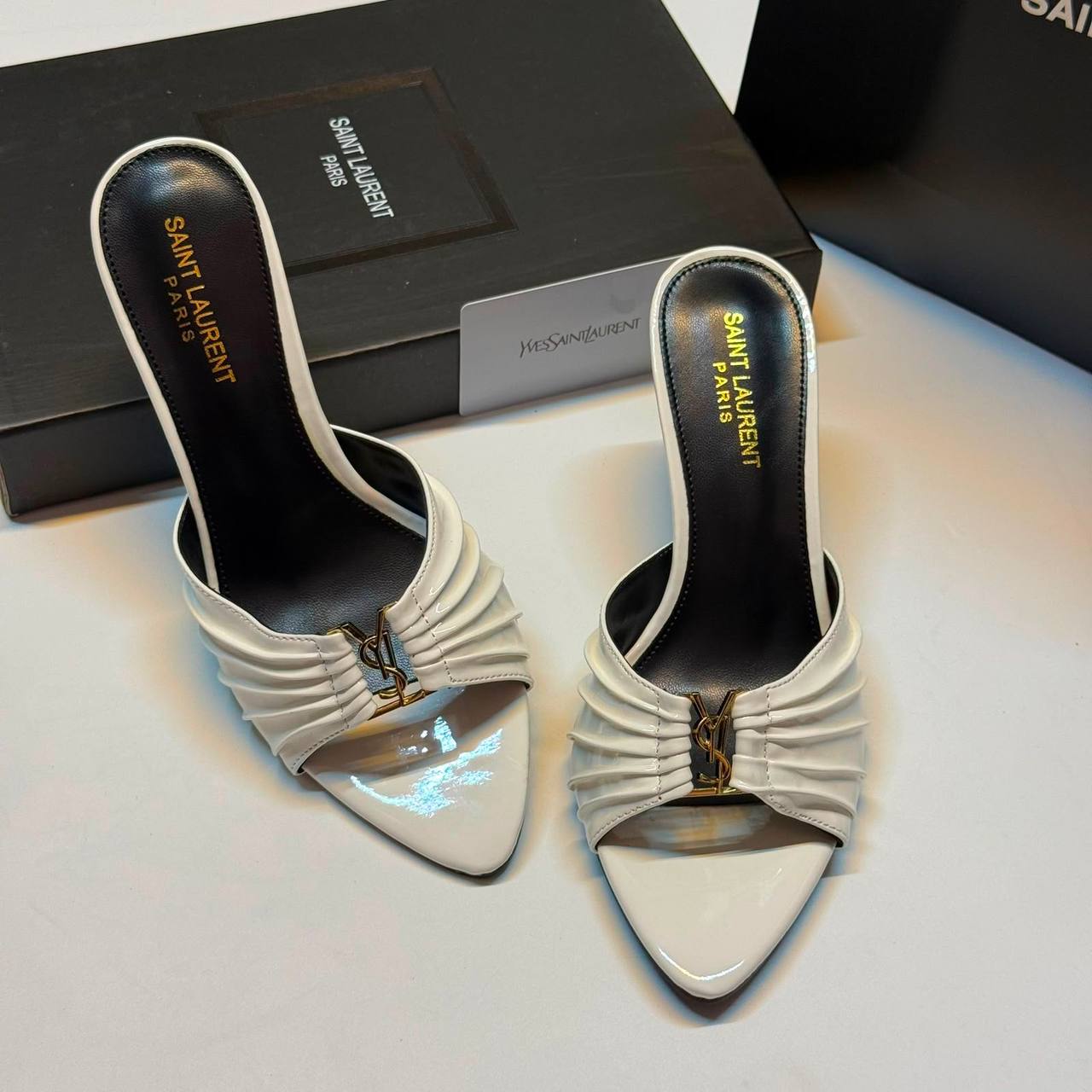 NEW CAME🥰
YSL
GOOD QUALITY✅
110 dhs🇦🇪🇦🇪
Size 36 TO 41

Zain40
♥️♥️♥️