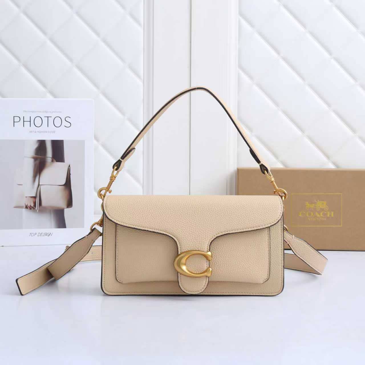 Coach 
Good Quality 

With Box 
🎁🎁🎁

100 dhs🪙🌨️

Zain250
♥️♥️♥️