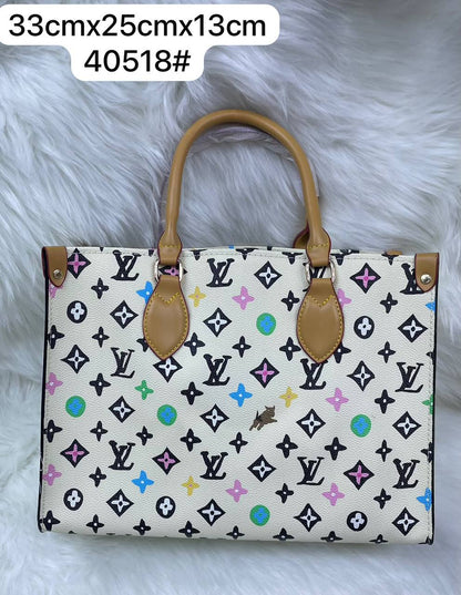 LV
33cmx25cmx13cm
40518#
100 dhs🇦🇪🇦🇪

Zain72
♥️♥️♥️