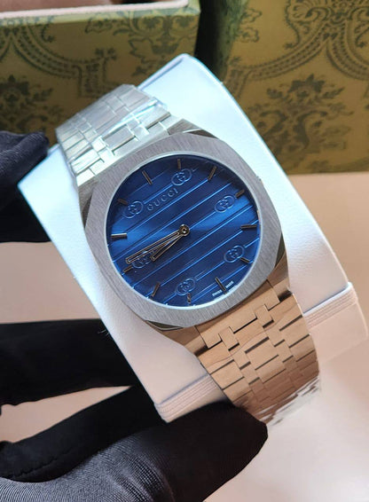 Gucci watch for men 
good quality 
230 dhs❣️

Zain59
♥️♥️♥️