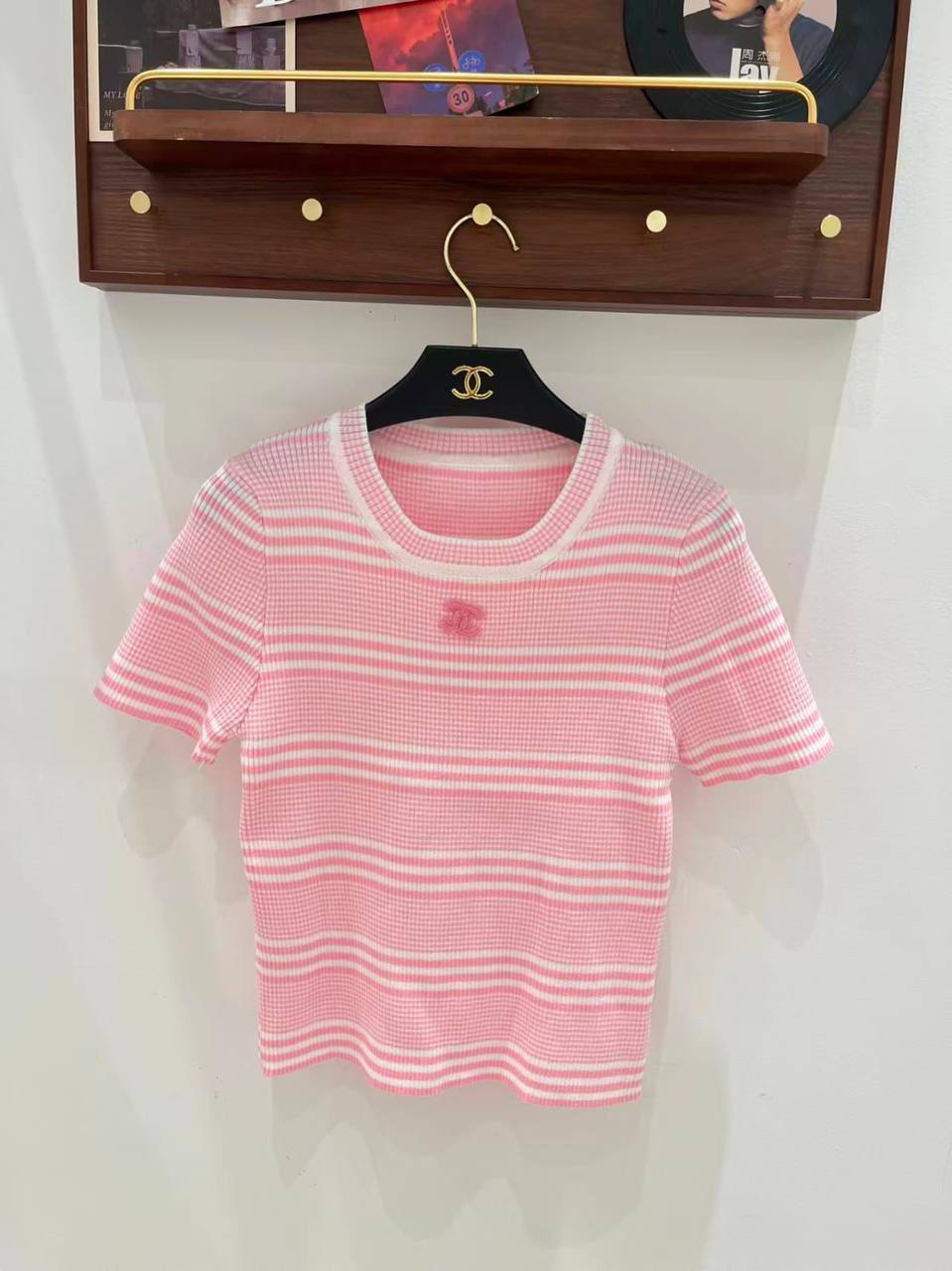 *New collections*                                                
CHANEL
*Super Master quality*
*Sizes: S M L XL* 
300 dhs💓

Zain308
♥️♥️♥️
