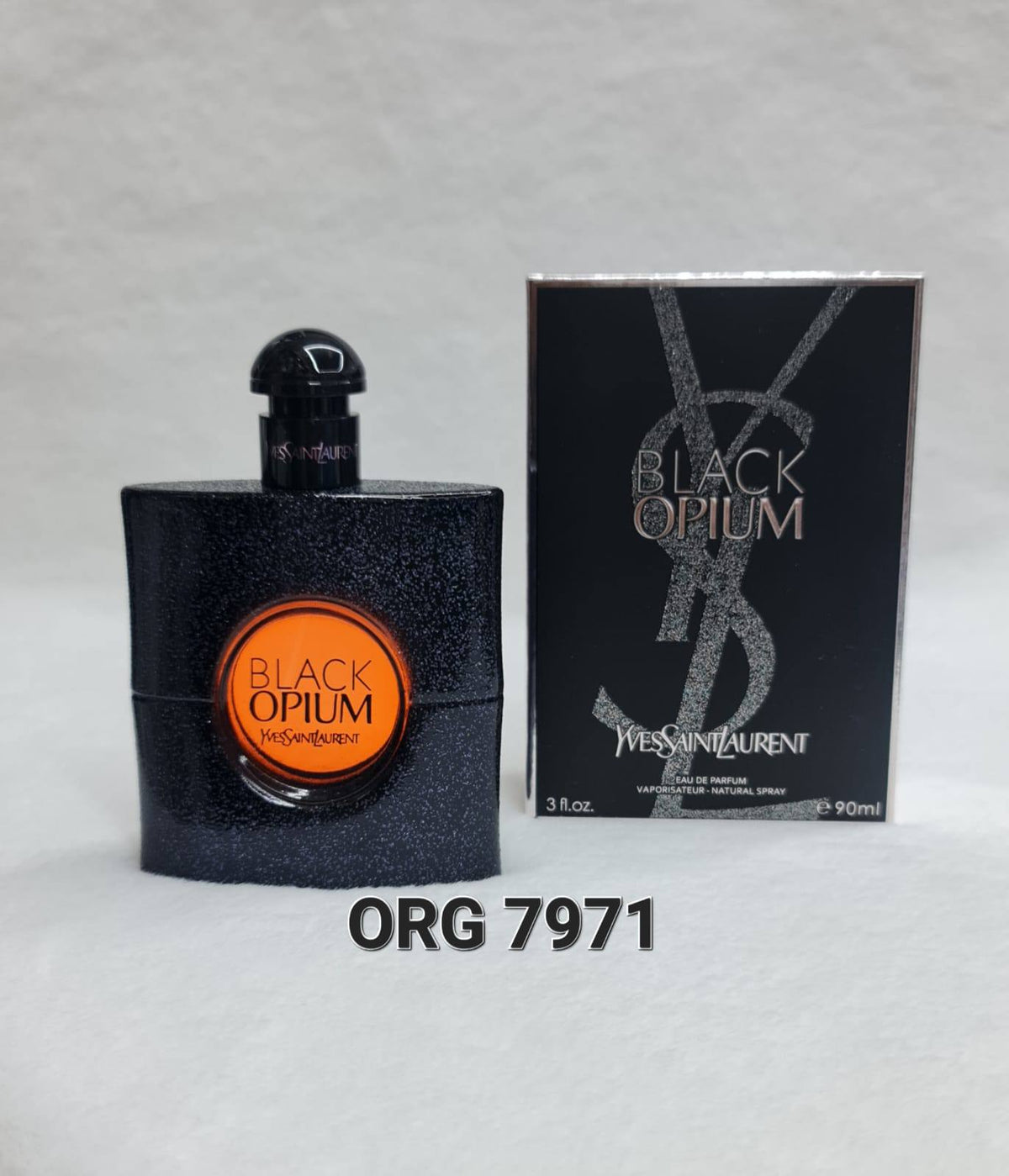 Mixed perfumes 

50 dhs🇦🇪🇦🇪

Zain64
♥️♥️♥️