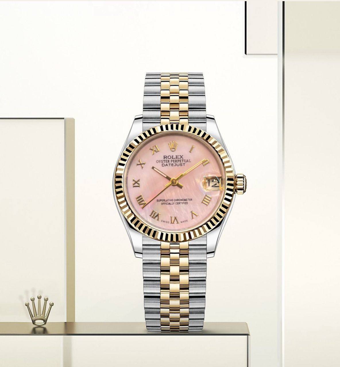 Rolex 
For Ladies Automatic 
Good Quality  31mm 
230 dhs🪙🌨️

Zain59
♥️♥️♥️