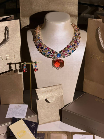 BVLGARI SET
New Collection 
Quality: Super Master 
Non -Tarnish color
For Price 👇 WTSP Text Zain 0568585901

Zain268
♥️♥️♥️