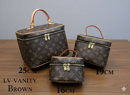LV
ᴠᴀɴɪᴛʏ ᴛᴏᴘ ʜᴀɴᴅʟᴇ  ᴄʀᴏssʙᴏᴅʏ ʟᴏɴɢ sᴛʀᴀᴘ
Rᴇᴍᴏᴠᴀʙʟᴇ sᴛʀᴀᴘ
ᴡɪᴛʜʙᴏx🎁🎁🎁

ʟᴇᴀᴛʜᴇʀ
sɪᴢᴇ ᴄʜᴇᴄᴋ!!!!
      25ᴄᴍ:100 dhs💓
      19ᴄᴍ:95 dhs💓
      16ᴄᴍ:90 dhs💓


Zain56
♥️♥️♥️