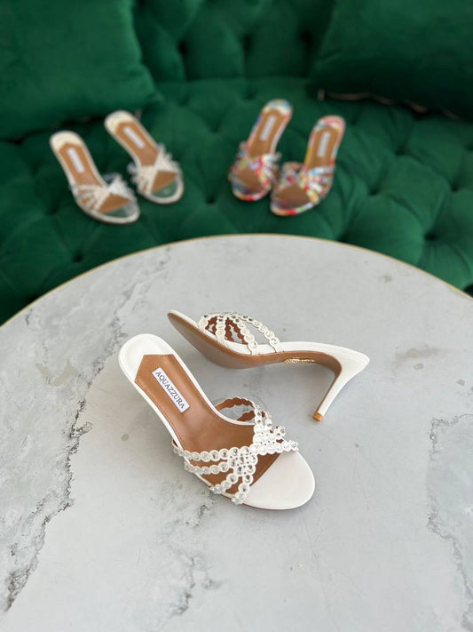 AQUAZZURA
*Super master quality*
*Size 36 to 42*
450 dhs🇦🇪

Zain113
♥️♥️♥️
