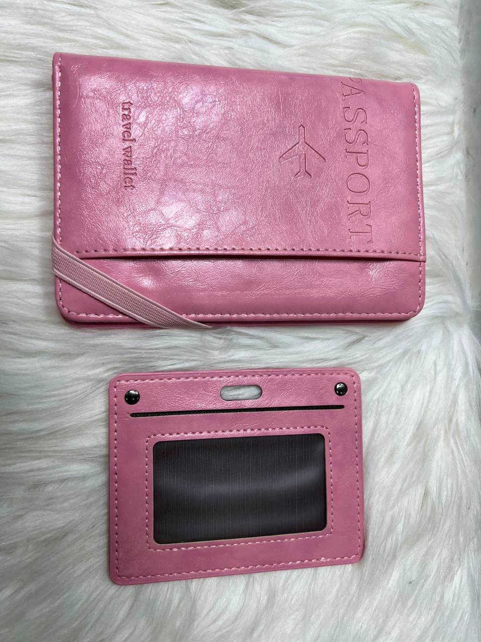 Passport Holder
40 dhs💓

Zain182
♥️♥️♥️