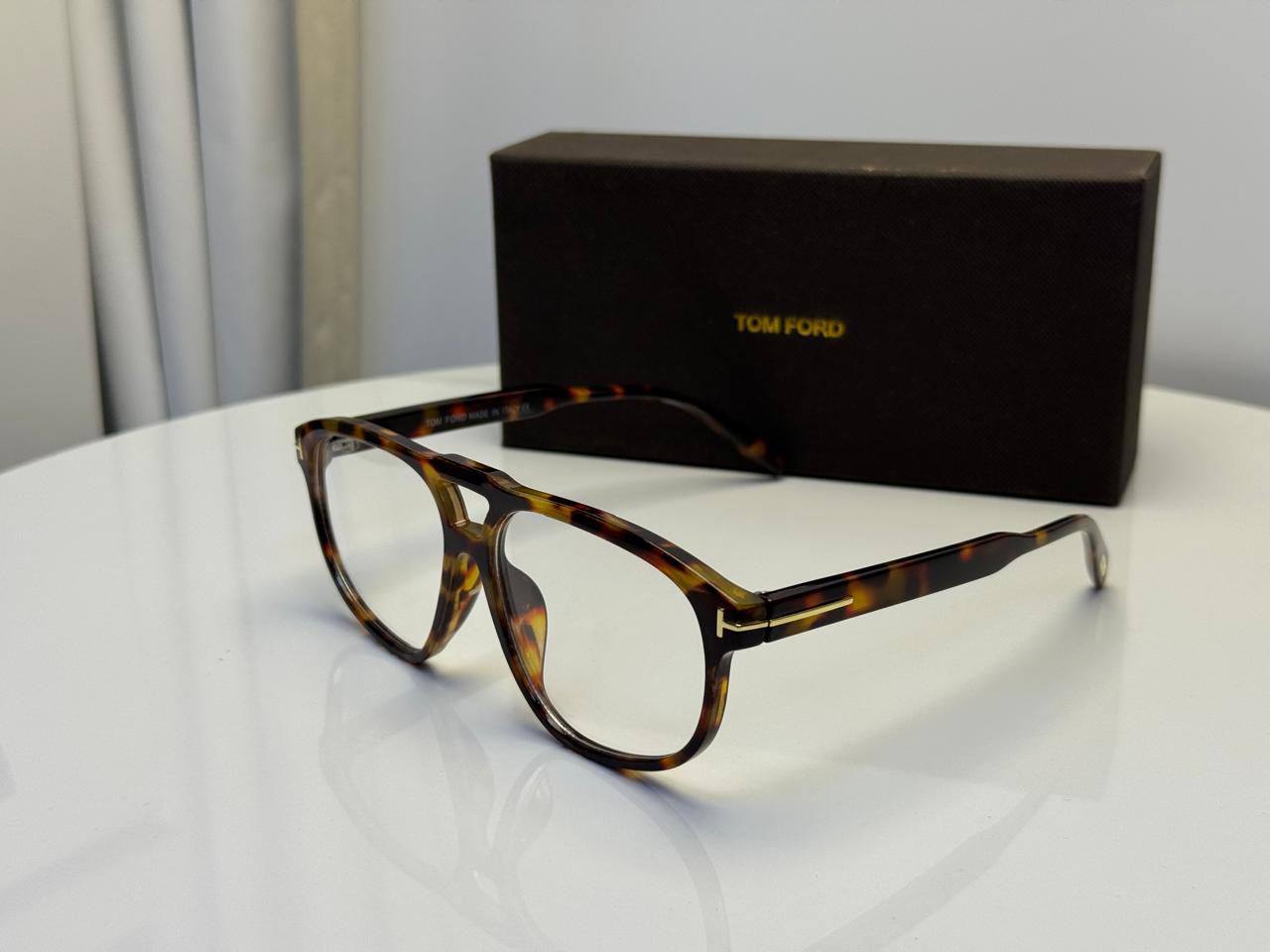 Tom Ford
65 dhs✅

Zain182
♥️♥️♥️