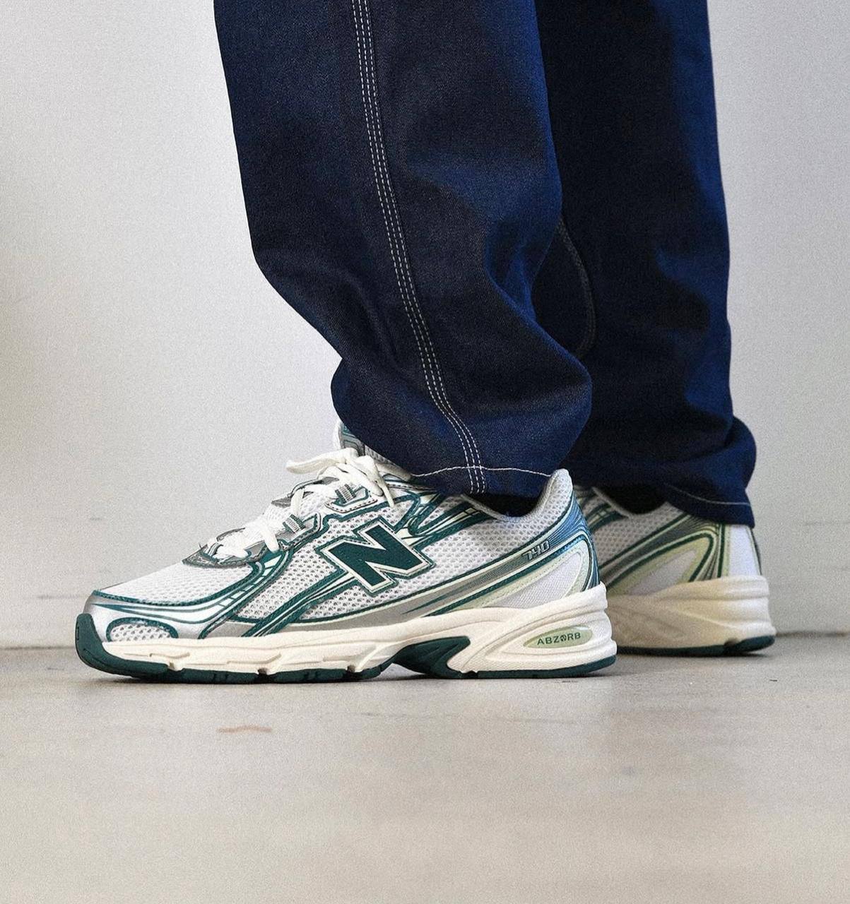 New Balance 740v2 White Marsh Green ，
Size 36-45 ，
180 dhs🪙🌨️

Zain18
♥️♥️♥️