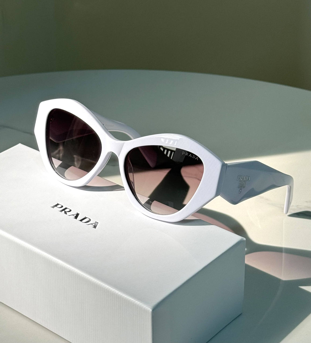 *PRADA*🕶️
*Super Master Quality*💯
*New available*🗽

For Price 👇 WhatsApp✅
0568585901 
0507557372
0552275751 Owner Zain 👌

Zain20
♥️♥️♥️