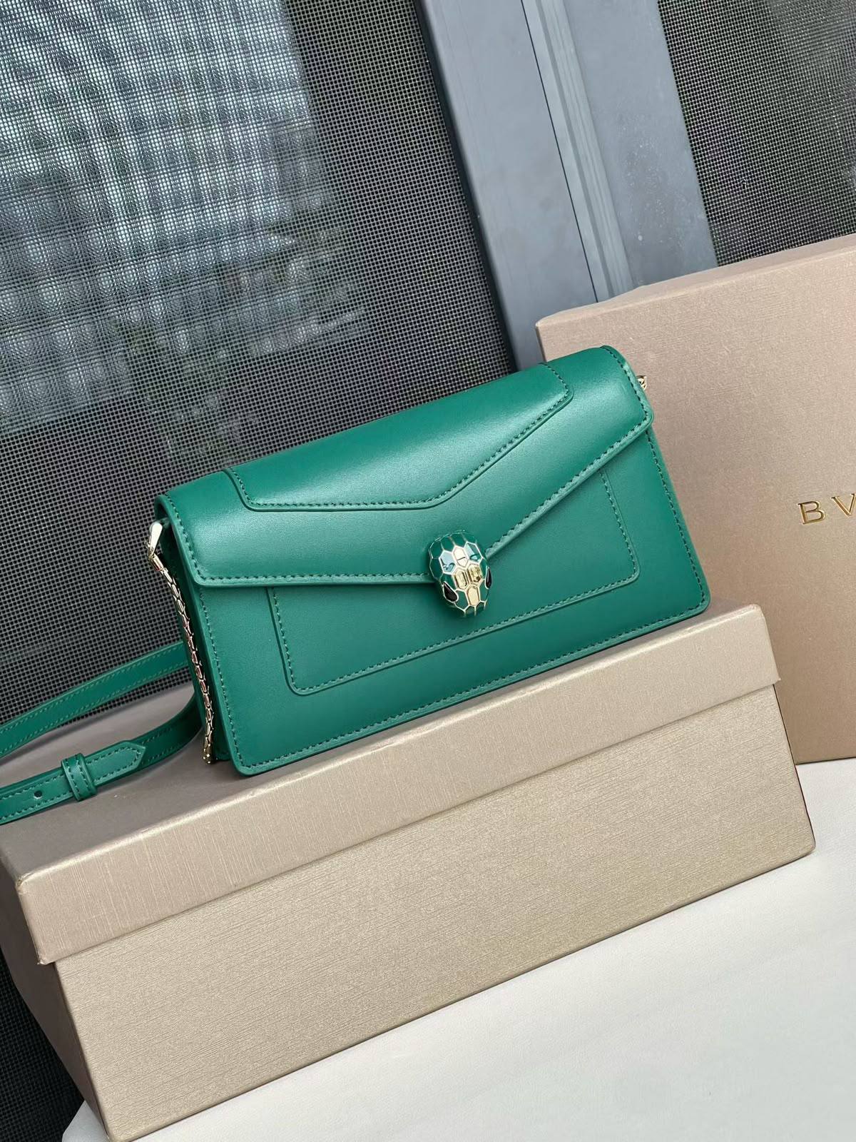 Bvlgari
Mastser✅✅
360 dhs🇦🇪🇦🇪

Zain153
♥️♥️♥️