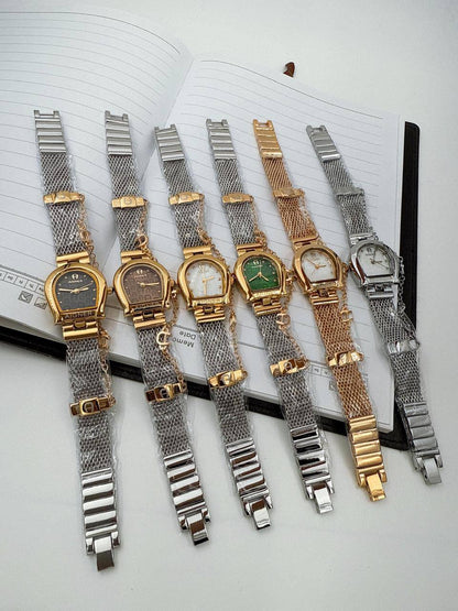 Aigner
Ladies watches
65 dhs🪙

Zain45
♥️♥️♥️