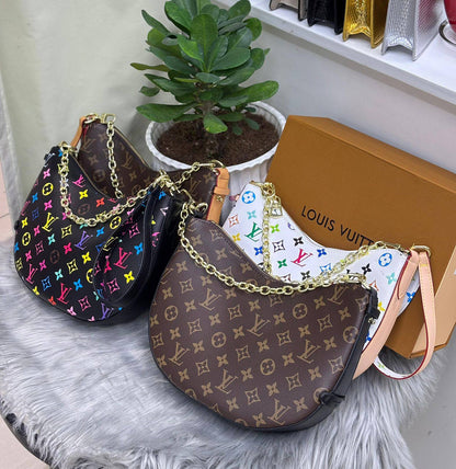 LV
SIZE………. 28CM🌷

95 dhs💓

with BOX✅
🎁🎁🎁

Zain244
♥️♥️♥️