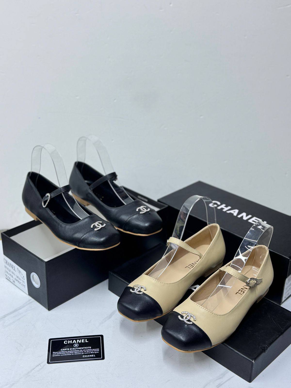 𝗖𝗛𝗔𝗡𝗘𝗟 𝗕𝗔𝗟𝗟𝗘𝗥𝗜𝗡𝗔 𝗦𝗛𝗢𝗘𝗦
💯𝙃𝙞𝙜𝙝 𝙌𝙪𝙖𝙡𝙞𝙩𝙮
Size 36-37-38-39-40-41
105 dhs❣️

Zain86
♥️♥️♥️