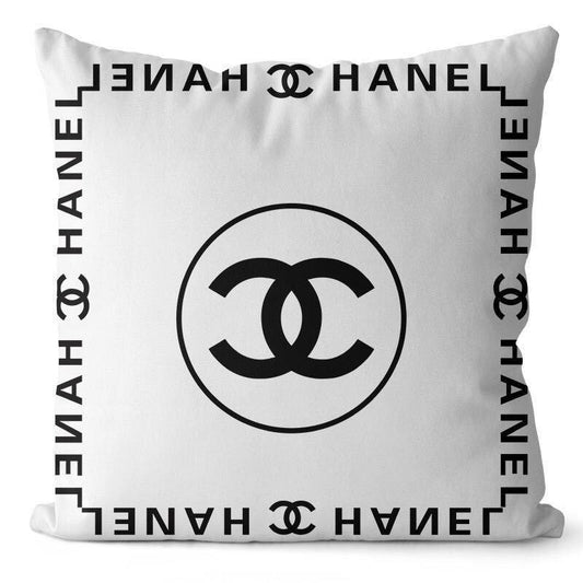 Master 
Pillowcases 
Size 45*45 
50 dhs❣️

Zain99
♥️♥️♥️