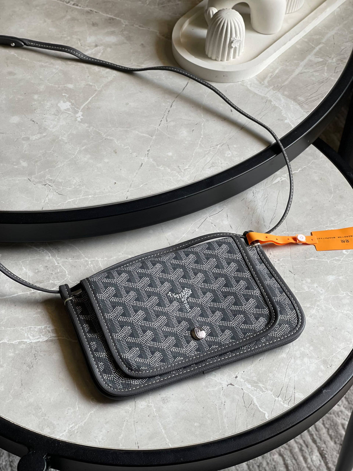 Goyard  ✨💥
Available original box 📦 
With full packing 🎀🎀
Super high quality 💥💥


For Price 👇 WhatsApp✅
0568585901 
0507557372
0552275751 Owner Zain 👌

Zain283
♥️♥️♥️