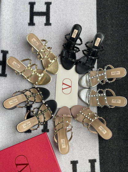 Valentino
SuperMaster Quality 💯
450 dhs🌺
Size:36-41💥

Zain171
♥️♥️♥️