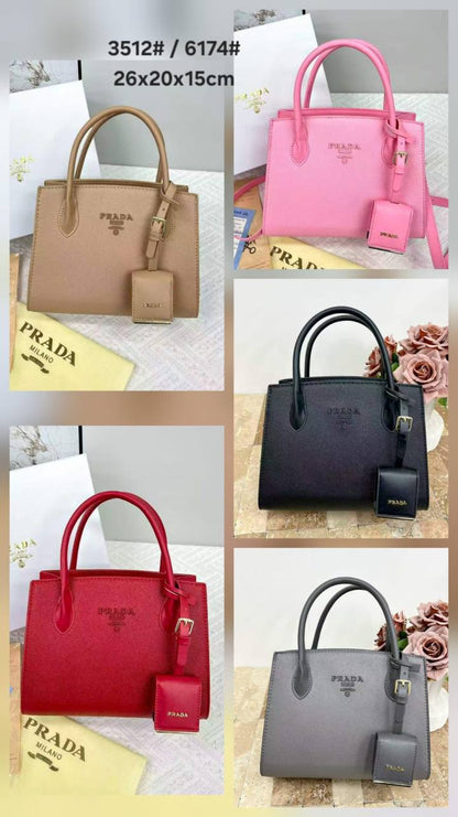 Bags 

75 dhs✅

Zain232
♥️♥️♥️