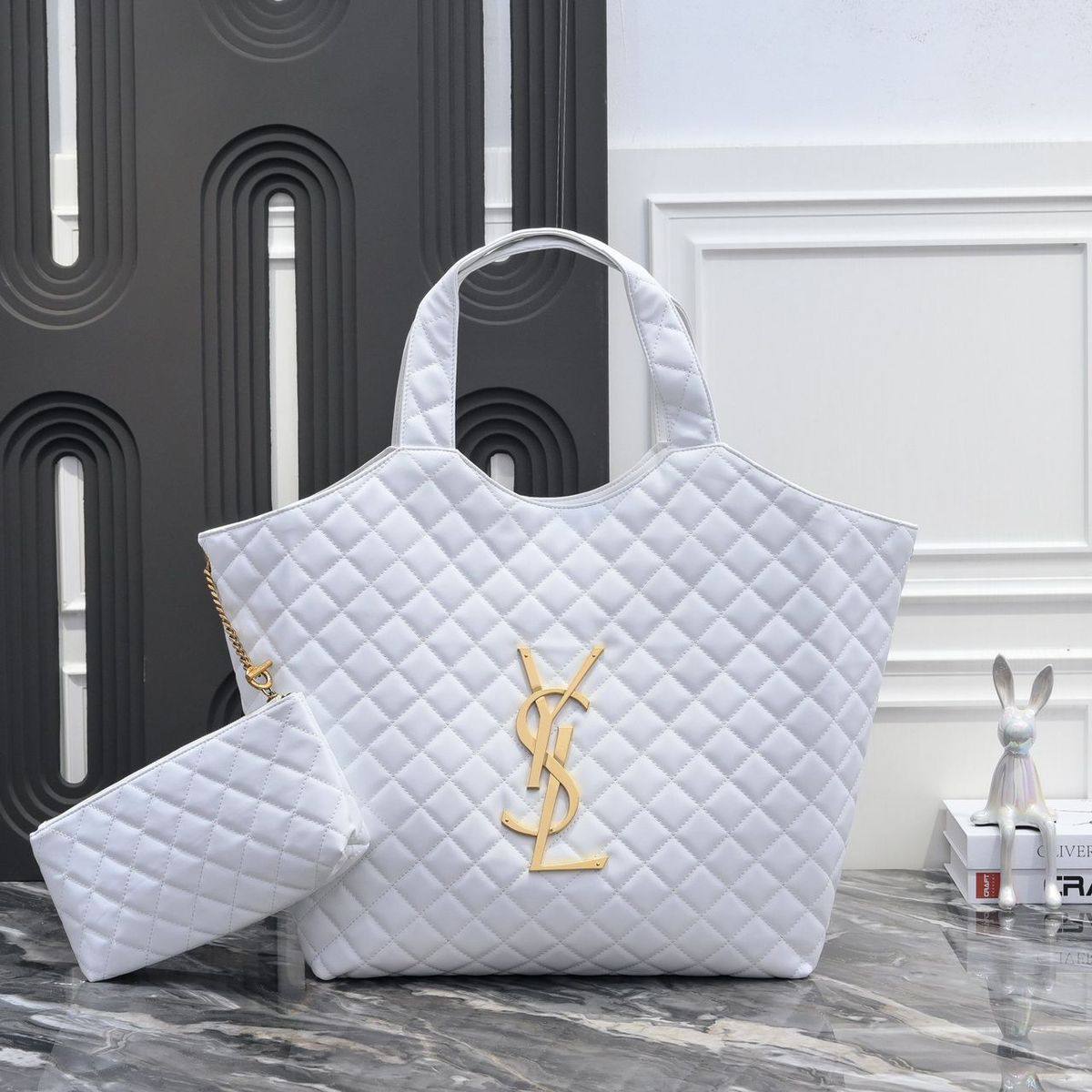 YSL
85 dhs✅
45 cm

Zain219
♥️♥️♥️