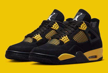 Air Jordan 4 Retro "Thunder 2023" ⭐️🖤
40-45 AVAILABLE 🤩
180 dhs🌺

Zain242
♥️♥️♥️