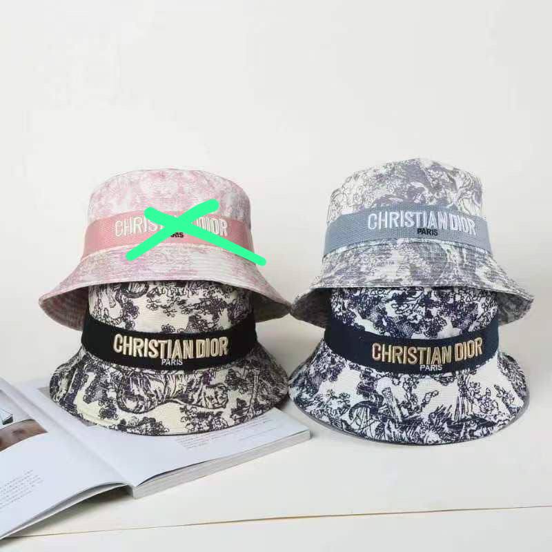 Hats

60 dhs🇦🇪🇦🇪
Zain93
♥️♥️♥️