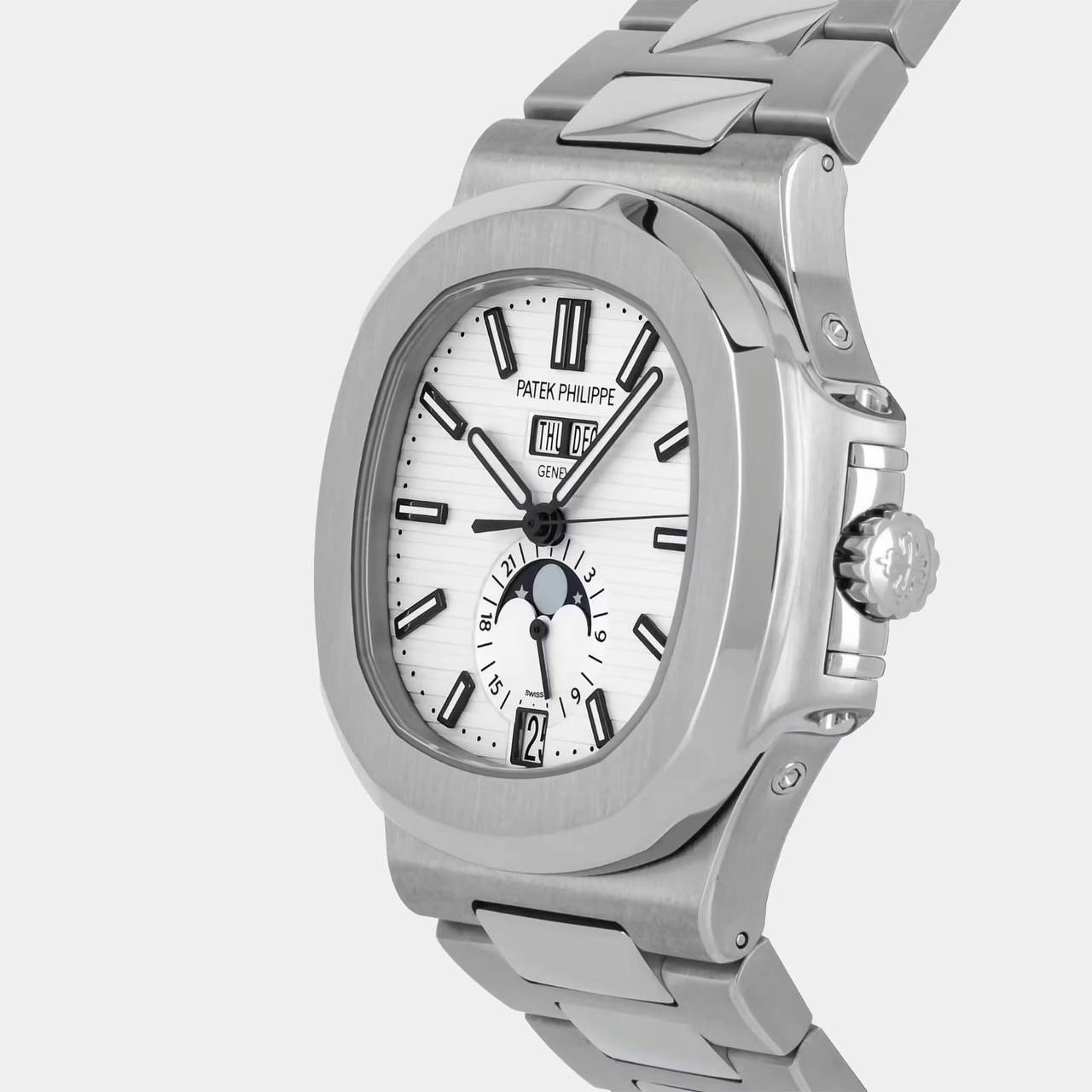 Patek Philippe watch for men good quality automatic 
350 dhs💓

Zain59