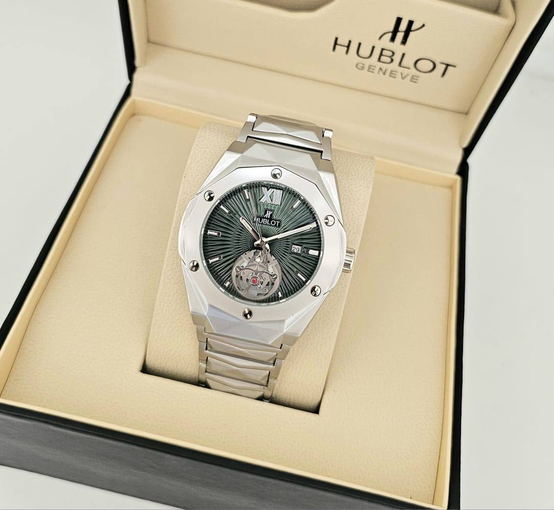 Rolex
230 dhs✅
Automatic 

Zain85
♥️♥️♥️