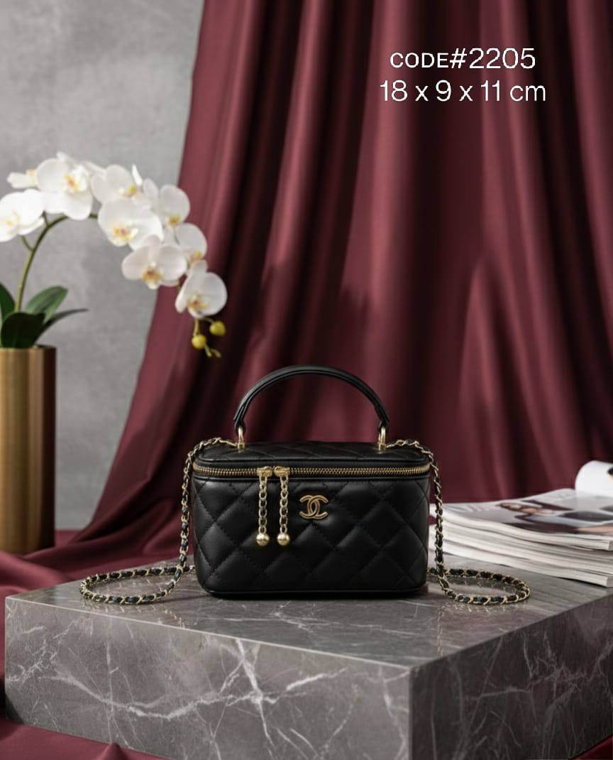 Chanel ᴠᴀɴɪᴛʏ ʙᴀɢ
ᴄʜᴀɪɴ ᴄʀᴏss ʙᴏᴅʏ ʙᴀɢ
ᴡɪᴛʜ ᴄɪʀᴄʟᴇ ᴄʜᴀɪɴ ʟᴏᴄᴋ
ɢᴏʟᴅ ʜᴀʀᴅᴡᴀʀᴇ
ᴄʜᴀɪɴ ʙᴇʟᴛ sᴛʀᴀᴘ 
sɪᴢᴇ: 18 cm
ᴡɪᴛʜ BOX
🎁🎁🎁

70 dhs✅

Zain31
♥️♥️♥️