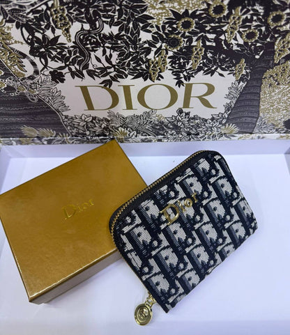 Wallets

With box
🎁🎁🎁

30 dhs✅

Zain93
♥️♥️♥️
