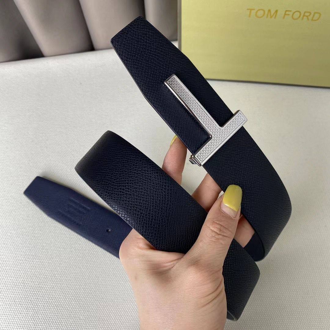 Tom ford

for men

available again

320 dhs🇦🇪🇦🇪

Zain164
♥️♥️♥️
