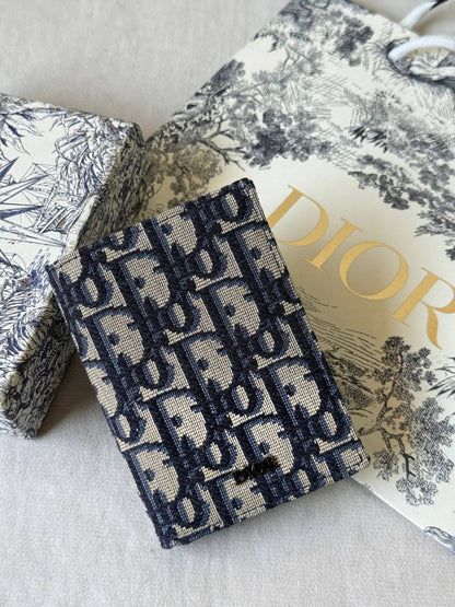 💝  *Dior*💝
💝*Super Master*💝
300 dhs🪙🌨️

Zain275
♥️♥️♥️