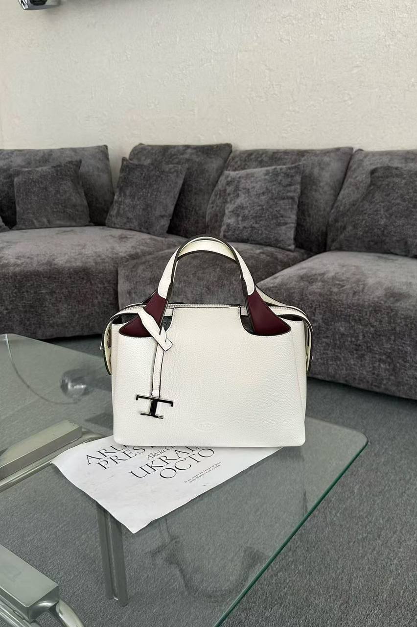 TODS
110 dhs✅

Zain143
♥️♥️♥️