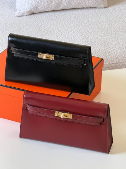 Hermes Elan box  27cm💕master quality😍

with box❤️
🎁🎁🎁

380 dhs🪙💚

Zain52
♥️♥️♥️