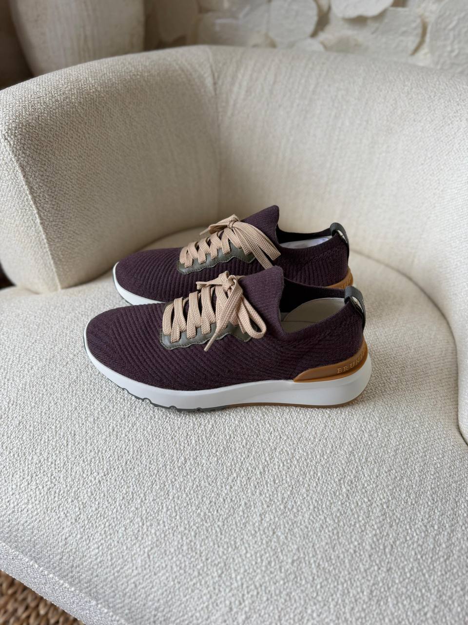 BRUNELLO CUCINELLI
*VIP QUALITY*
*SIZE: 40 TO 46*
500 dhs🇦🇪

Zain185
♥️♥️♥️