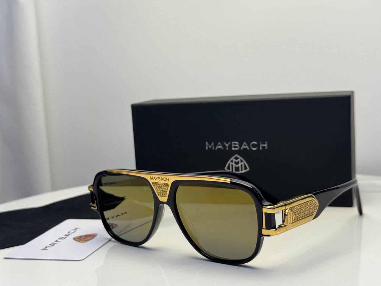 Sunglasses 
high quality
75 dhs✅

Zain182
♥️♥️♥️