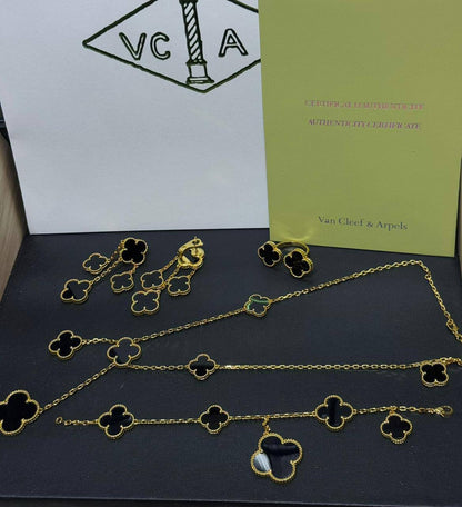 VCA SET ❤️‍🔥*
Necklace 🦋
Earring🌸
Ring 💍 free size 
Bracelet ✨
Master quality 💯
With normal boxes 🗃️ 
240 dhs🪙🌨️
With master box 📦 
290 dhs🪙🌨️

Zain216
♥️♥️♥️