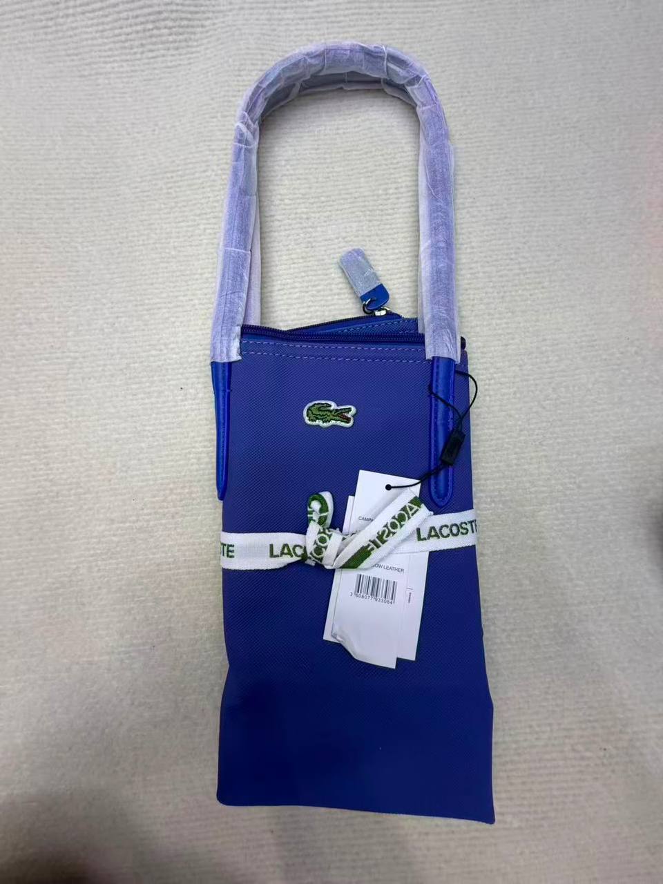 Lacoste
50 dhs🇦🇪🇦🇪

Zain04
♥️♥️♥️